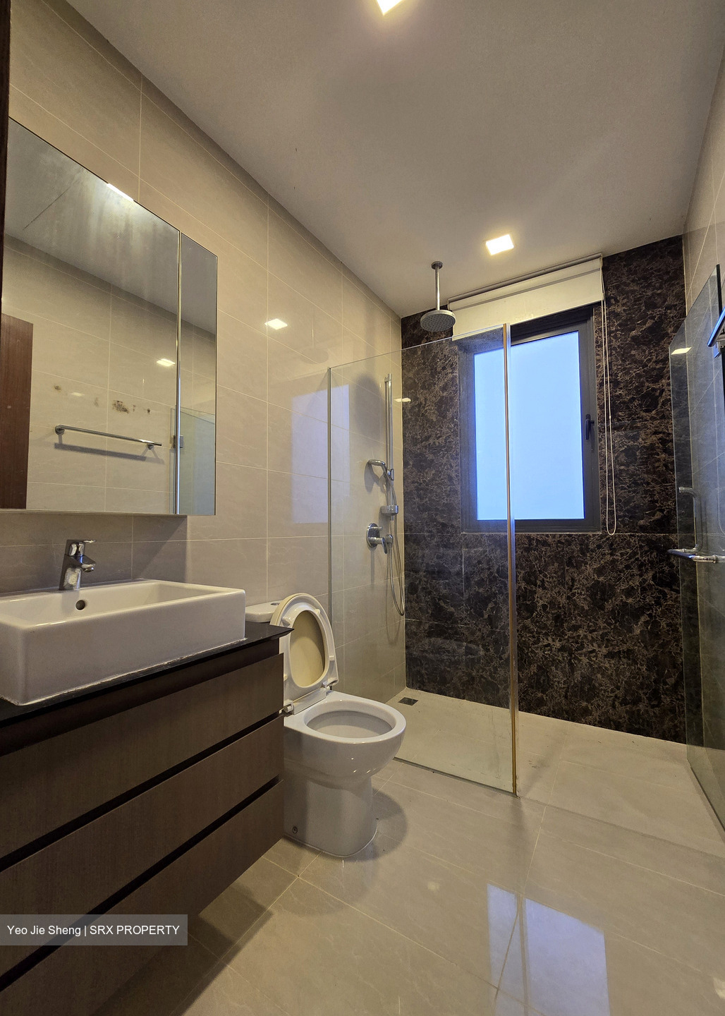 Urban Vista (D16), Condominium #450701801